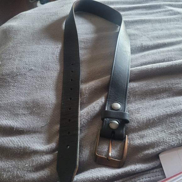 Black Leather Belt Size 32 - Picture 2 of 6